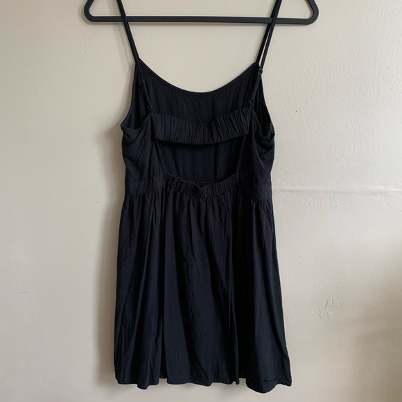 Black mini dress - Picture 3 of 6